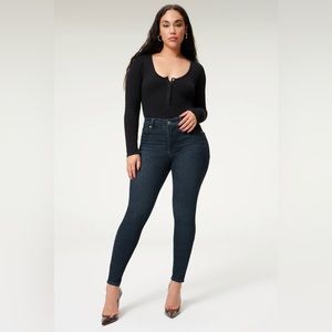 Good American ALWAYS FITS GOOD LEGS JEANS